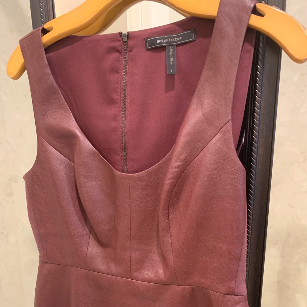 Bcbg top leather beautiful color